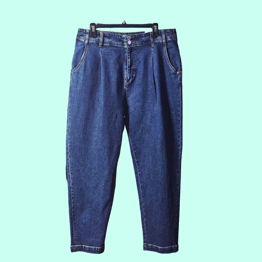 Stylish Indigo Women's Relaxed Jeans